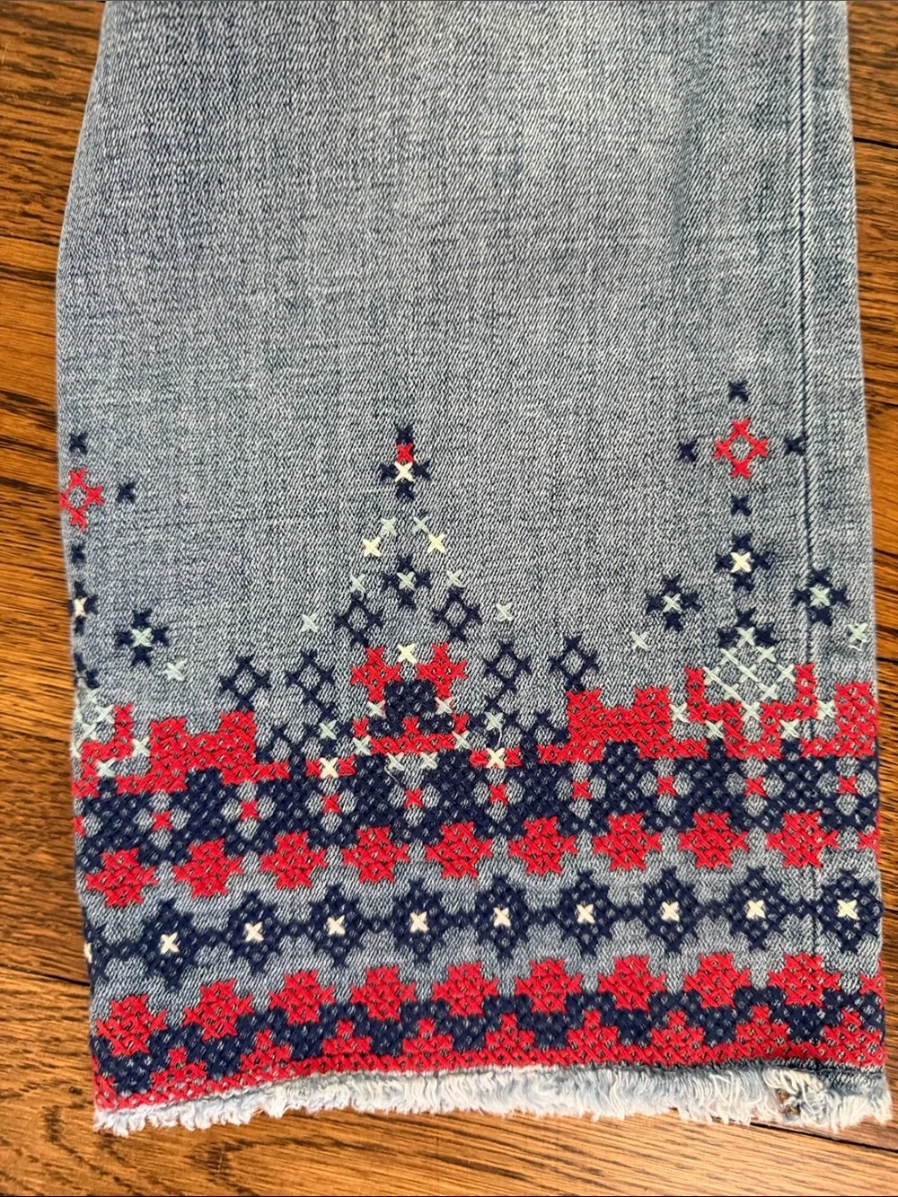 TORY BURCH GORGEOUS EMBROIDERED JEANS